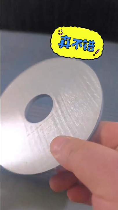 伊春抛光拉丝机对碳钢表面进行锈迹毛刺处理